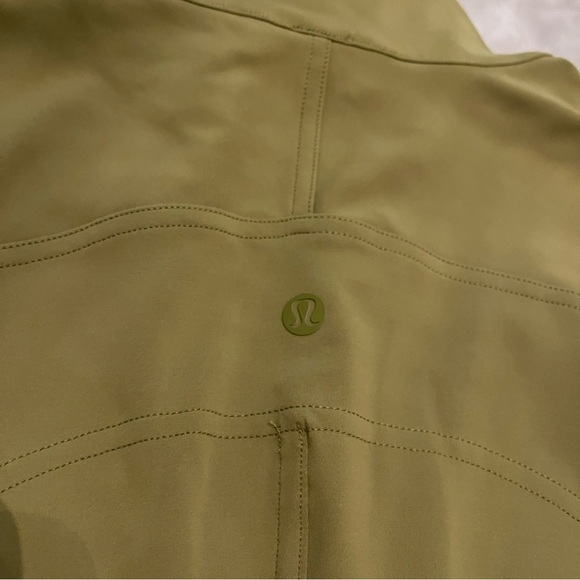 Lululemon instill jacket bronze green - Picture 2 of 6
